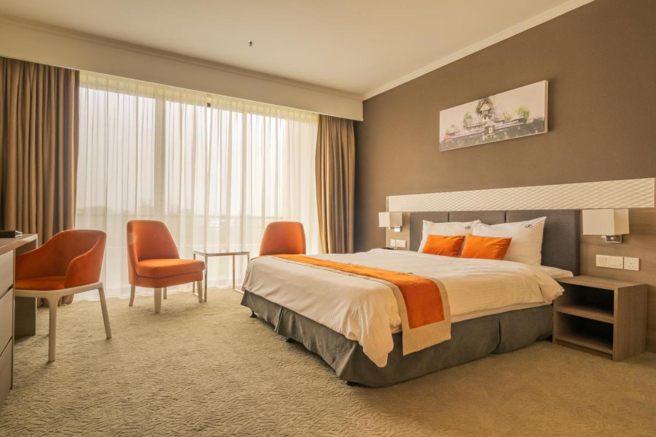 Klana Resort Seremban Kültér fotó